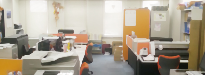 アクセル社内